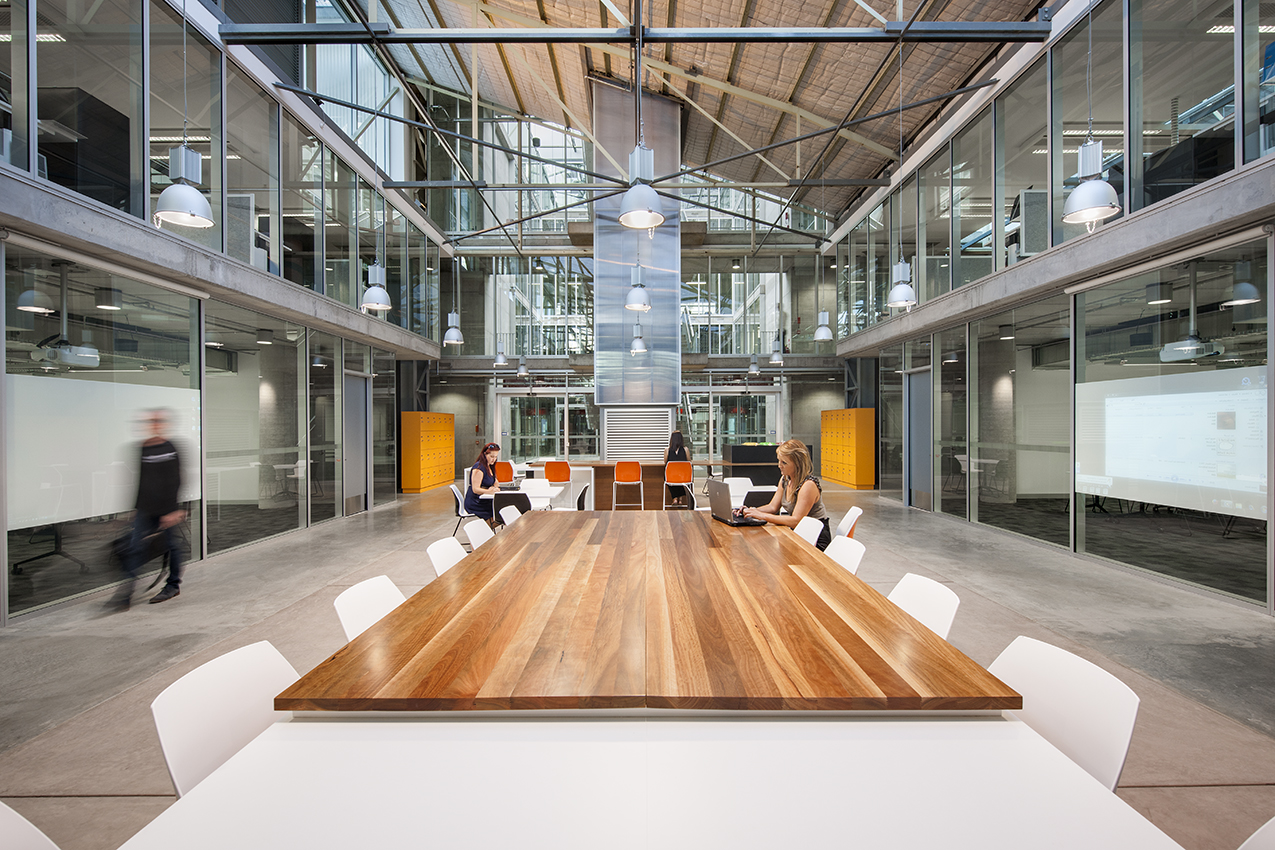 Tonsley TAFE, casual learning space, open collaboration and individual study